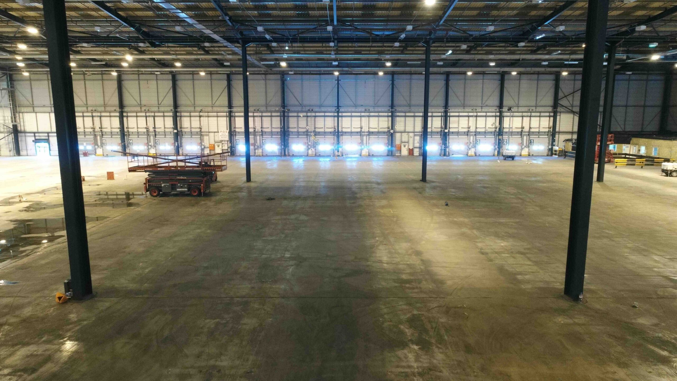 18,000 Square Metres Of Warehouse Space.