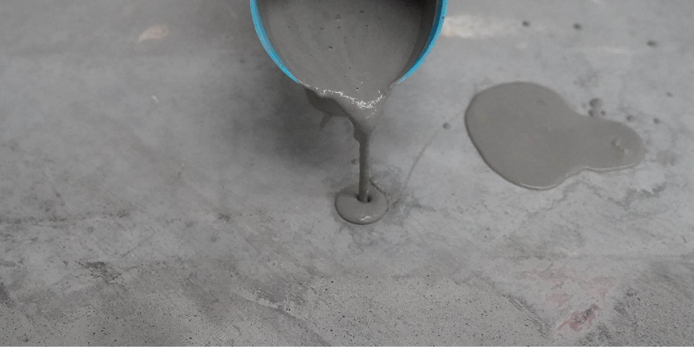 Filling concrete hole