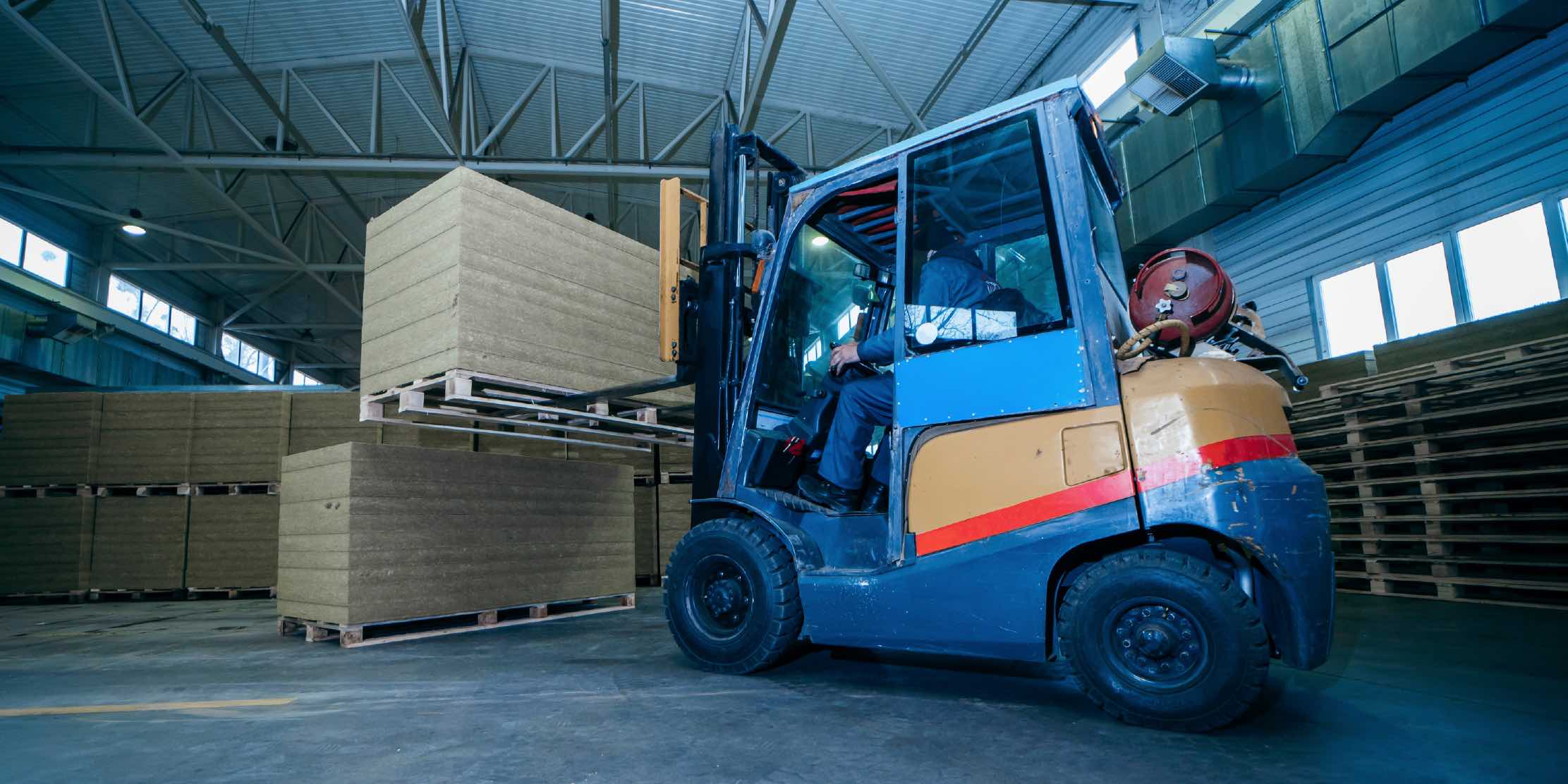 Counterbalance forklift