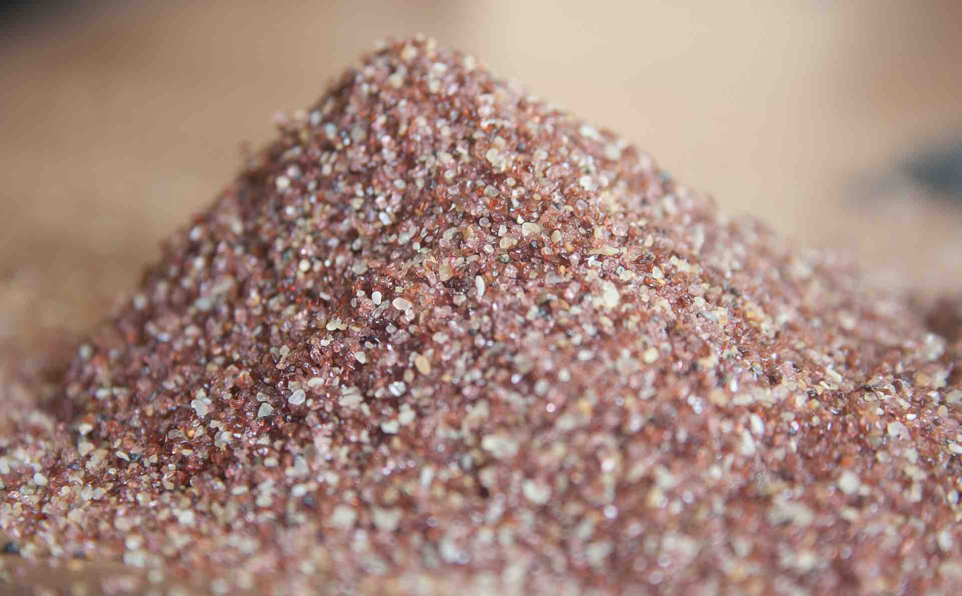 Silica sand uses