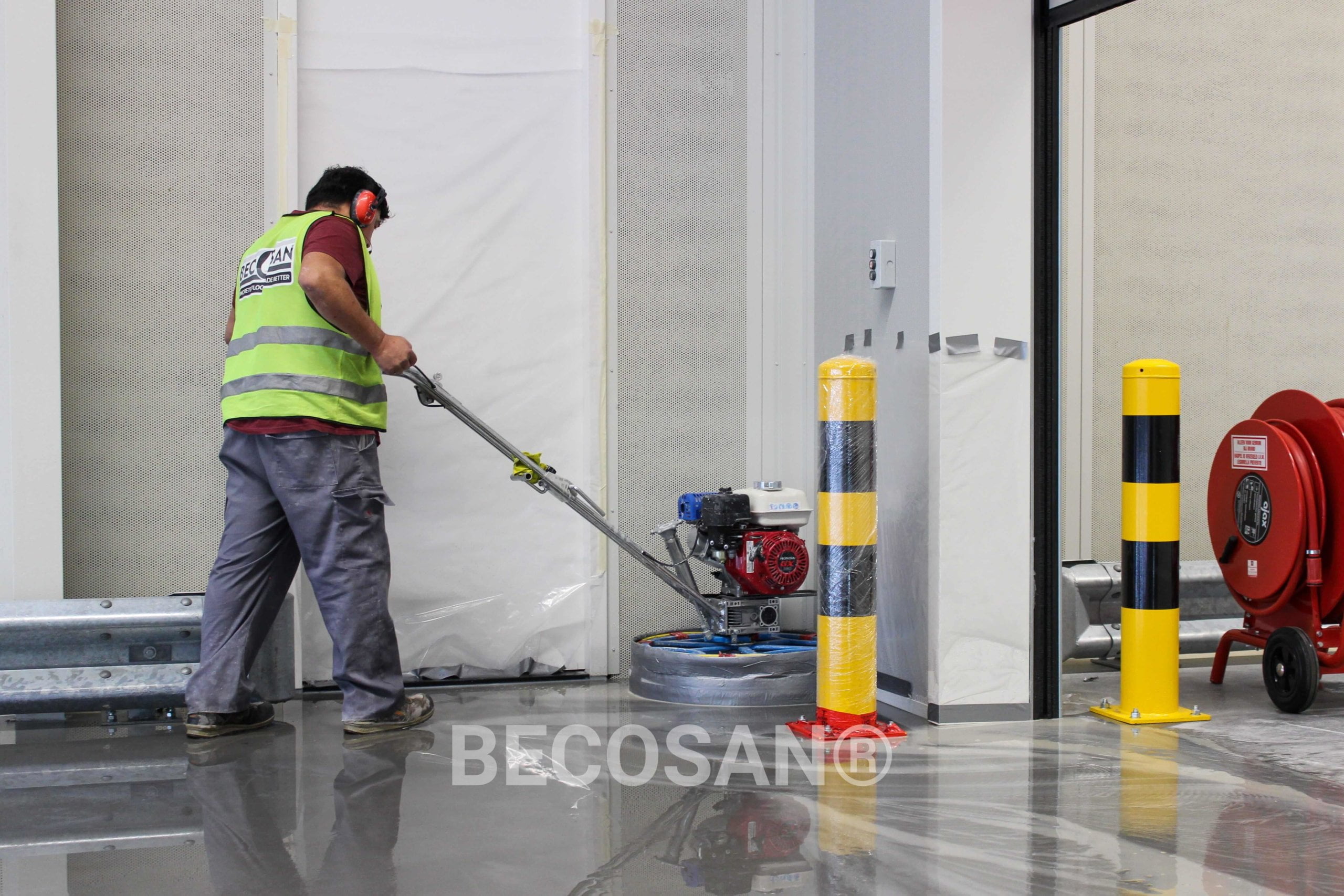 00065hordijk Verpakkingsindustrie Bv. Industrial Floor Treatment