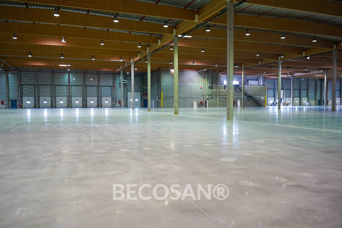 Warehouse Concrete Floor Refurbishment 15