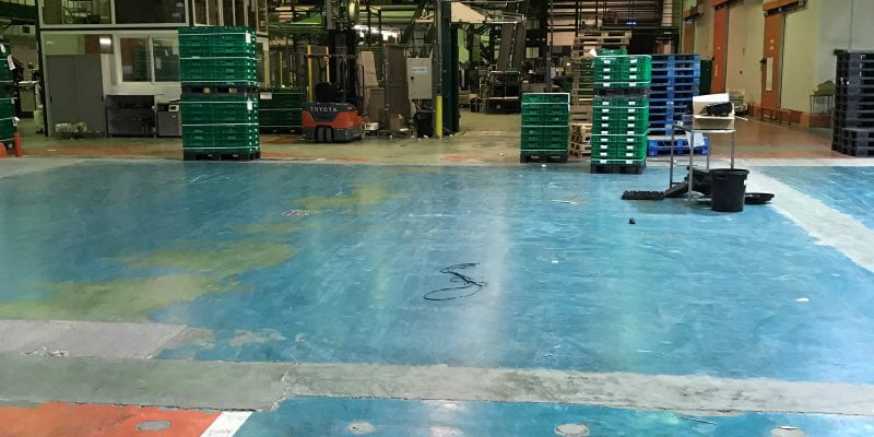 Plancher Epoxy En Mauvais Etat