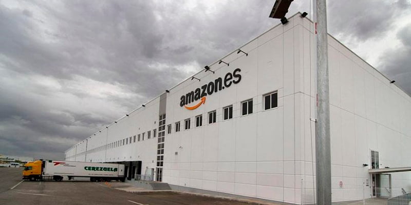 Naves Industriales De Amazon