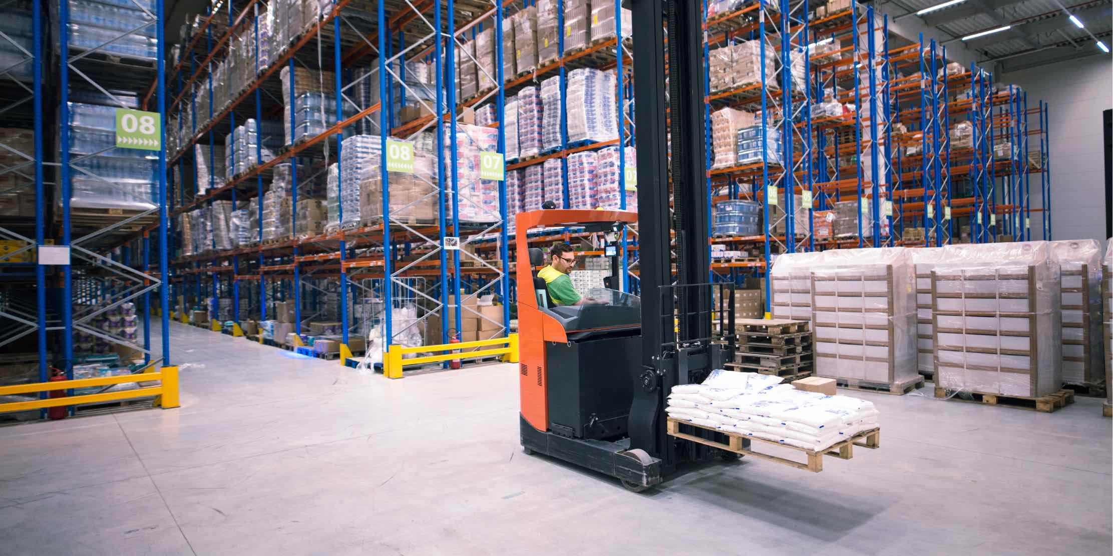 Moving a pallet
