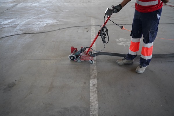 Reparatie Van De Uitzettingsvoeg