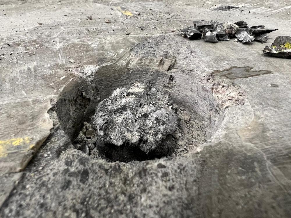 Ancrage En Cours D'enlèvement