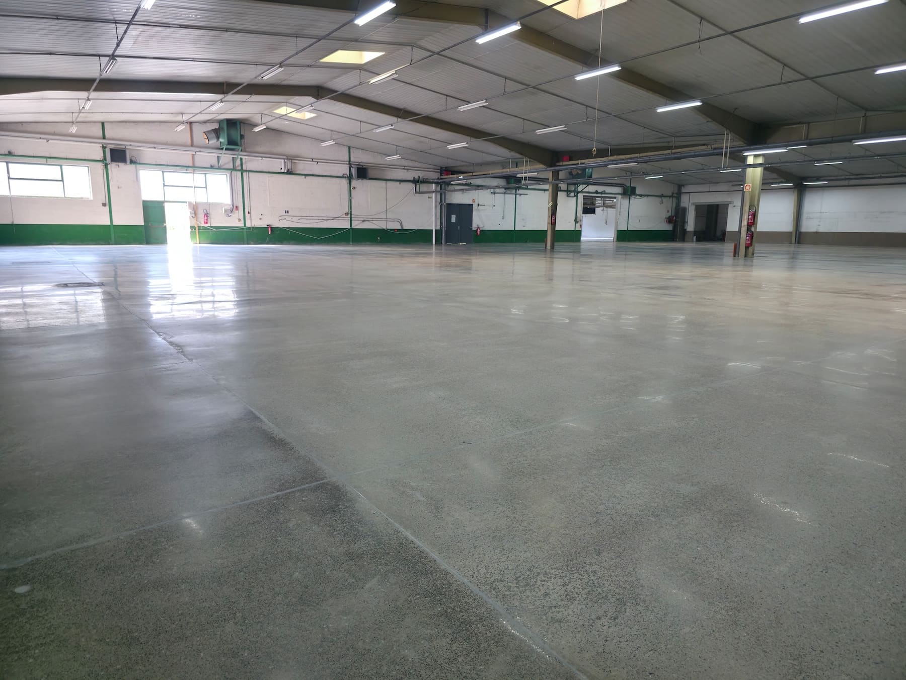 Becosan Laboratorie Cofane 9.000 M2 France 1 After.jpeg