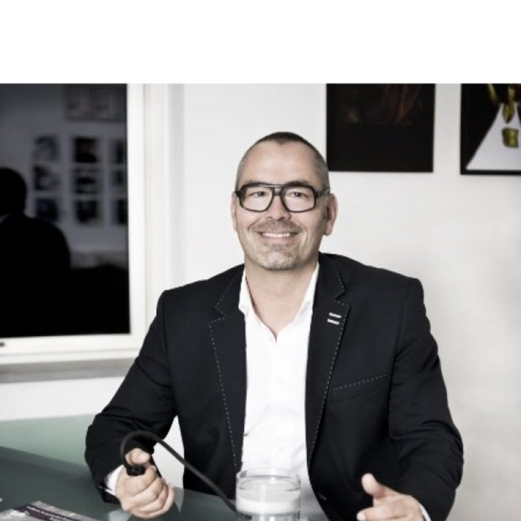 Kenneth Olsen Foto.1024x1024.jpg