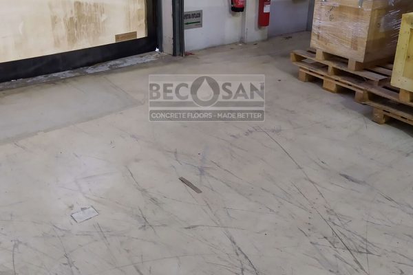 1 Muestra Micropulido Con Desbaste De Resina Hormigon Becosan B.jpg