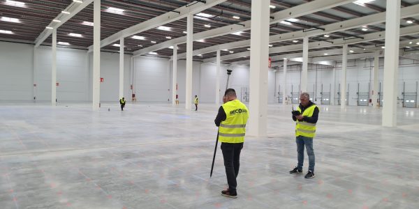 Alta Planimetría En Superficies Industriales