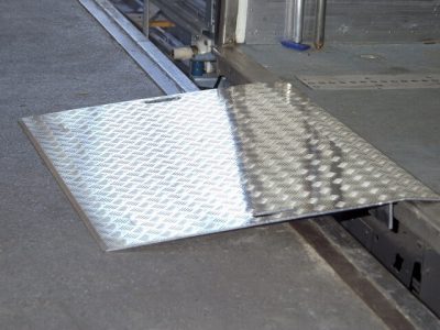 Fahrbare Überladebrücke