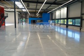 Kirkel’deki Sanayi Salonunda çok Işlevli Zeminin Modernizasyonu Kirkel'deki Sanayi Salonunda çok Işlevli Zeminin Modernizasyonu