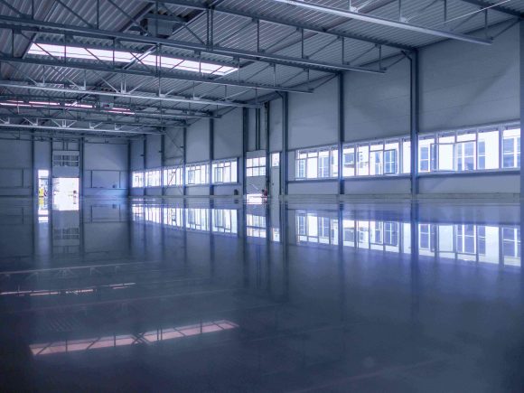 concrete vs mirror concrete vs mirror