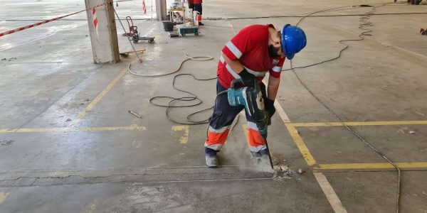 Reparatie van industriele betonvloeren