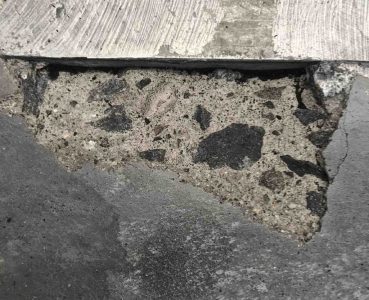 Reparatur-von-Rissen-in-Betonboden.jpeg Reparatur-von-Rissen-in-Betonboden.jpeg