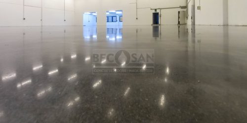 after-wrapsign-becosan-flooring2