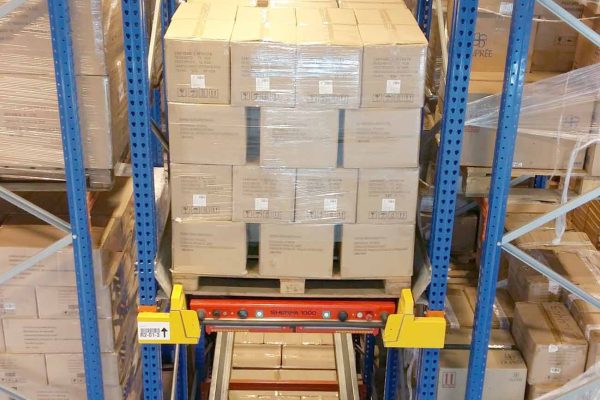 automated-pallet-shuttle.jpg shuttle racking.jpg