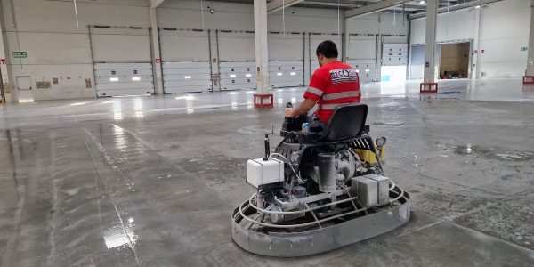 Betonvloer Polijsten