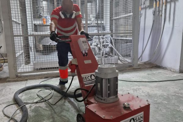 Bouchardage De Sol Industriel En Béton 3 Min