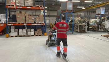 Surfaçage De Sols Industriels En Béton 1 Min